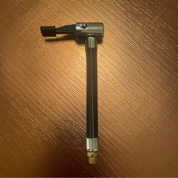 NIB AstroAI Tire Inflator Portable Air Compressor Tire Air Pump for Car Tires - Picture 11 of 15